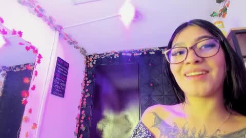 miafox_03 online show from April 10, 4:23 pm