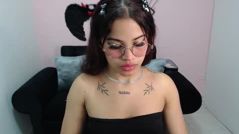 Snapshot of miafuckpussyhard chatting on October 20, 12:16 pm miafuckpussyhard online show from October 20, 12:16 pm