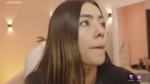 Mia Gomez online show from February 7, 2:54 pm