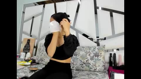 Snapshot of miaharper0 chatting on May 19, 3:46 am miaharper0 online show from May 19, 3:46 am