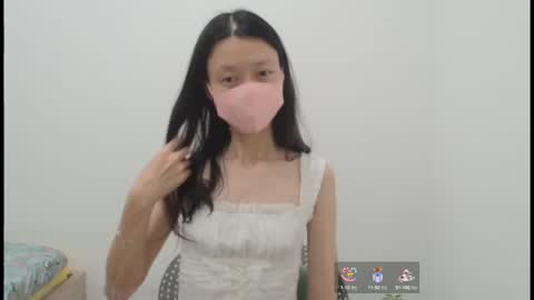 Snapshot of miahchan68 chatting on October 12, 5:45 pm miahchan68 online show from October 12, 5:45 pm
