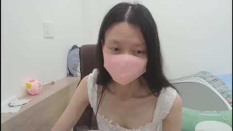 Snapshot of miahchan68 chatting on October 18, 3:09 am miahchan68 online show from October 18, 3:09 am