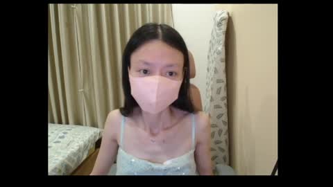 miahchan68 online show from May 21, 11:17 am