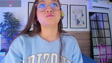 Mia  online show from February 10, 3:21 am