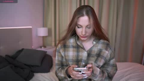 Snapshot of miakeler chatting on February 27, 1:16 am milanaaaa online show from February 27, 1:16 am