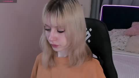 miakimiko online show from April 18, 2:15 am