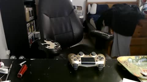 Mark online show from March 4, 4:40 am