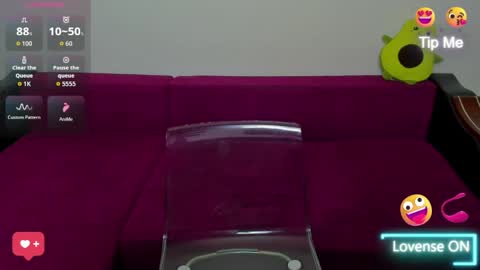 Mia Kittyy online show from April 6, 11:05 pm