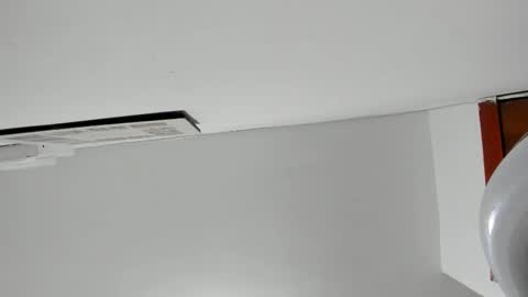 Snapshot of mialenox chatting on November 5, 9:15 pm Mia Lenox online show from November 5, 9:15 pm