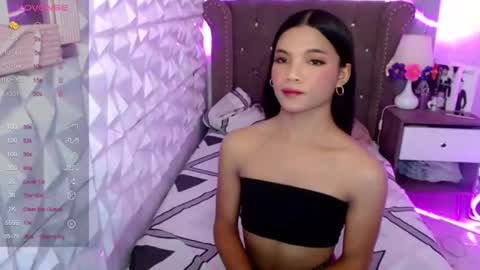 miamalkovax online show from June 5, 2:12 pm