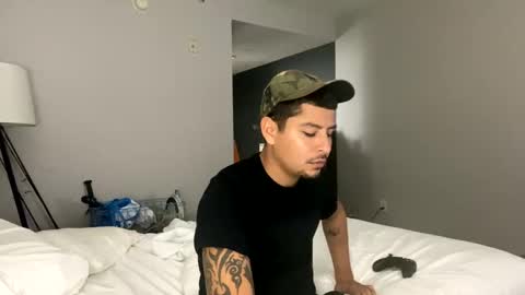 Snapshot of miamiclos1 chatting on January 15, 1:45 am miamiclos1 online show from January 15, 1:45 am