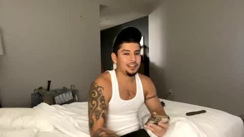 Snapshot of miamiclos1 chatting on January 21, 6:12 pm miamiclos1 online show from January 21, 6:12 pm