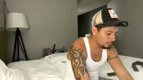 Snapshot of miamiclos1 chatting on January 29, 3:12 am miamiclos1 online show from January 29, 3:12 am