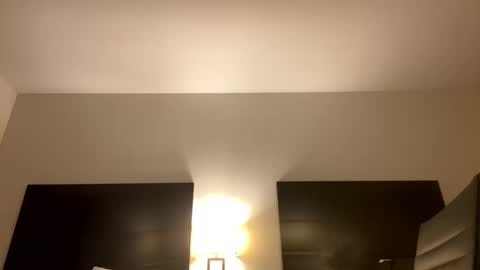 Snapshot of miamiclos1 chatting on February 19, 5:05 am miamiclos1 online show from February 19, 5:05 am