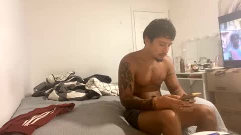 Snapshot of miamiclos1 chatting on October 28, 10:52 am miamiclos1 online show from October 28, 10:52 am