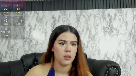 Snapshot of miamontoya chatting on January 23, 12:09 pm Mia   -5 7001400 Follow  online show from January 23, 12:09 pm