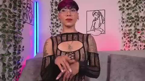 Snapshot of miamorgann chatting on June 30, 3:02 pm Mia Morgann online show from June 30, 3:02 pm