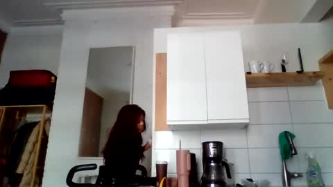 MiaMuffn online show from February 21, 5:25 pm