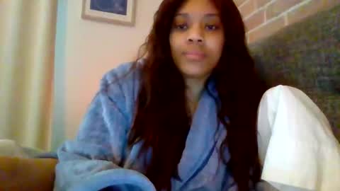 Snapshot of miamuffin8 chatting on May 9, 11:15 am MiaMuffn online show from May 9, 11:15 am