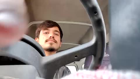 Snapshot of mian7 chatting on December 23, 11:14 am mian7 online show from December 23, 11:14 am