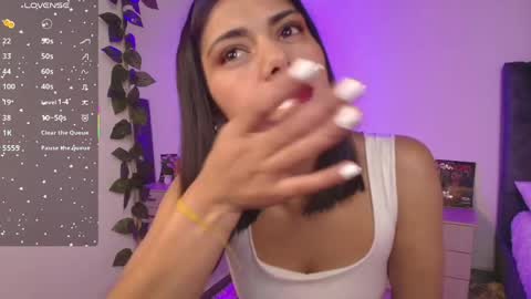 miaoconell online show from June 1, 11:28 pm