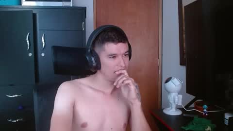 miaou_miaou online show from February 19, 12:33 pm