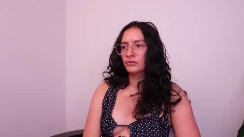 Snapshot of miaportman chatting on July 15, 1:16 pm MIAPORTMANN online show from July 15, 1:16 pm
