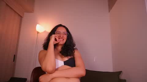 Snapshot of miaportman chatting on July 20, 2:59 am MIAPORTMANN online show from July 20, 2:59 am