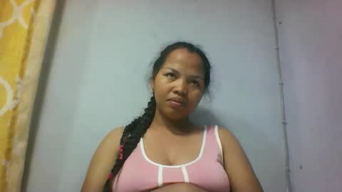 miarii online show from November 12, 7:53 am