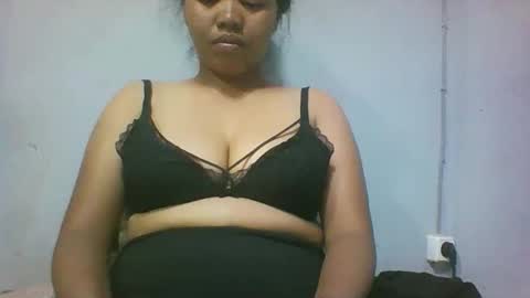 miarii online show from March 6, 5:20 pm