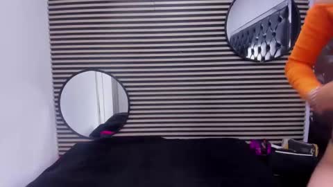 Miarose 69 online show from March 19, 2:59 am