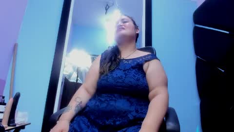 Snapshot of miarous69 chatting on April 25, 1:52 pm MiaRouse online show from April 25, 1:52 pm