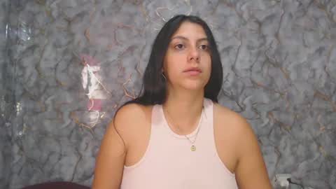 miarouse1531 online show from April 7, 1:22 pm