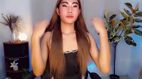 miasex980271 online show from April 6, 10:54 pm