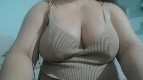 Snapshot of miasp chatting on February 12, 1:52 am MiaSP online show from February 12, 1:52 am