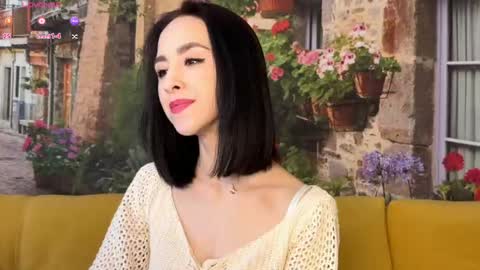 Snapshot of miasweetashoney chatting on January 15, 7:13 am Mia online show from January 15, 7:13 am