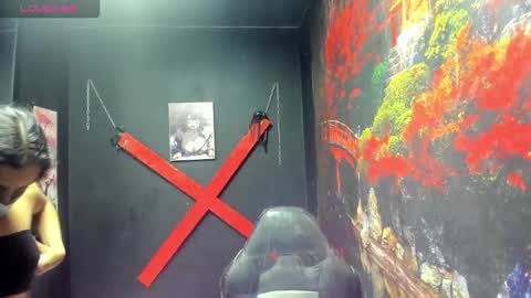 Snapshot of miatentazione chatting on December 18, 11:49 am Mariana online show from December 18, 11:49 am