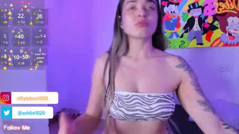 Mia Villalobos online show from February 19, 1:23 am
