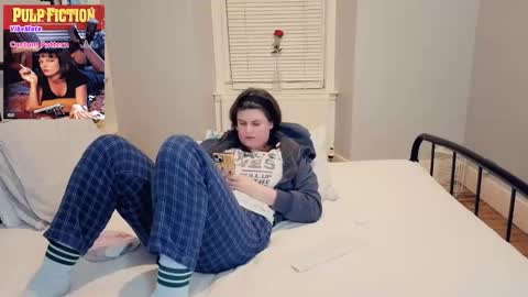 Mia  online show from April 16, 9:39 pm