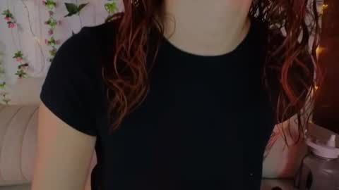 Snapshot of miawinxxx848 chatting on October 25, 9:31 pm Mia Winx online show from October 25, 9:31 pm