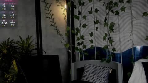 Mia online show from December 29, 3:22 am