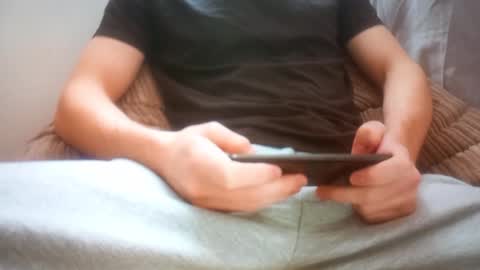 Micah online show from January 19, 1:53 am