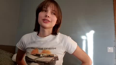 Snapshot of micasulejmanovski chatting on September 24, 2:42 pm Luna online show from September 24, 2:42 pm