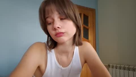 Snapshot of micasulejmanovski chatting on September 27, 12:21 pm Luna online show from September 27, 12:21 pm