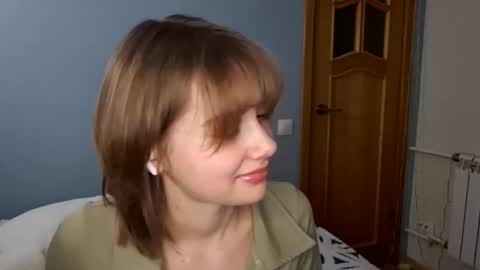 Snapshot of micasulejmanovski chatting on October 22, 6:29 pm Luna online show from October 22, 6:29 pm