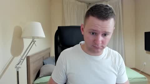 Snapshot of michael_birkin chatting on December 15, 4:18 am Michael Birkin online show from December 15, 4:18 am