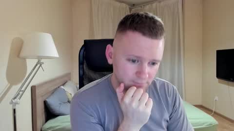 Snapshot of michael_birkin chatting on January 18, 3:49 pm Michael Birkin online show from January 18, 3:49 pm