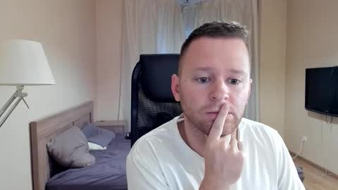 Snapshot of michael_birkin chatting on October 4, 4:32 am Michael Birkin online show from October 4, 4:32 am