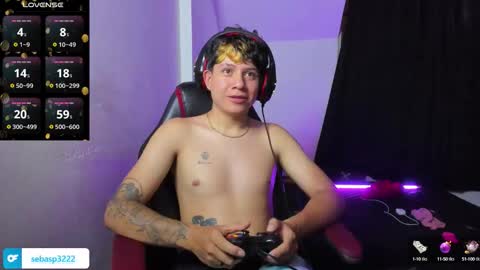 michael independent model  online show from October 6, 11:46 pm