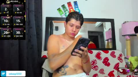 michael independent model  online show from April 10, 11:20 pm